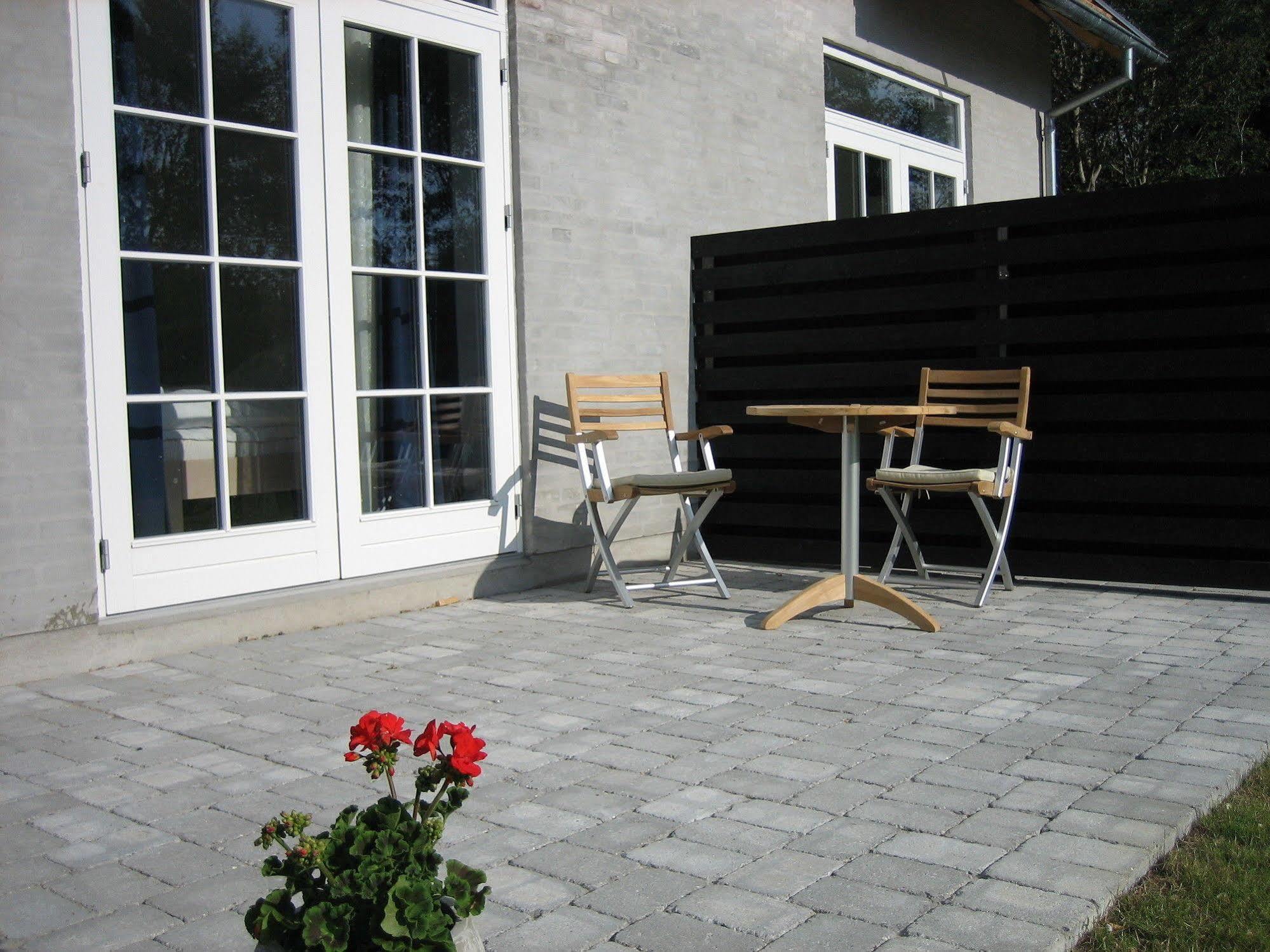 Vesterø Havn Hotel Strandgaarden מראה חיצוני תמונה